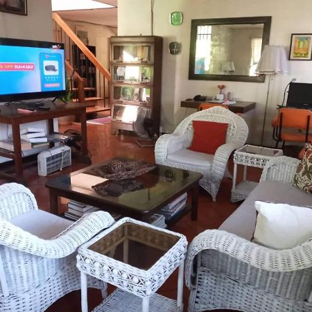 Casa Joaquin Bnb Taguig Eksteriør billede